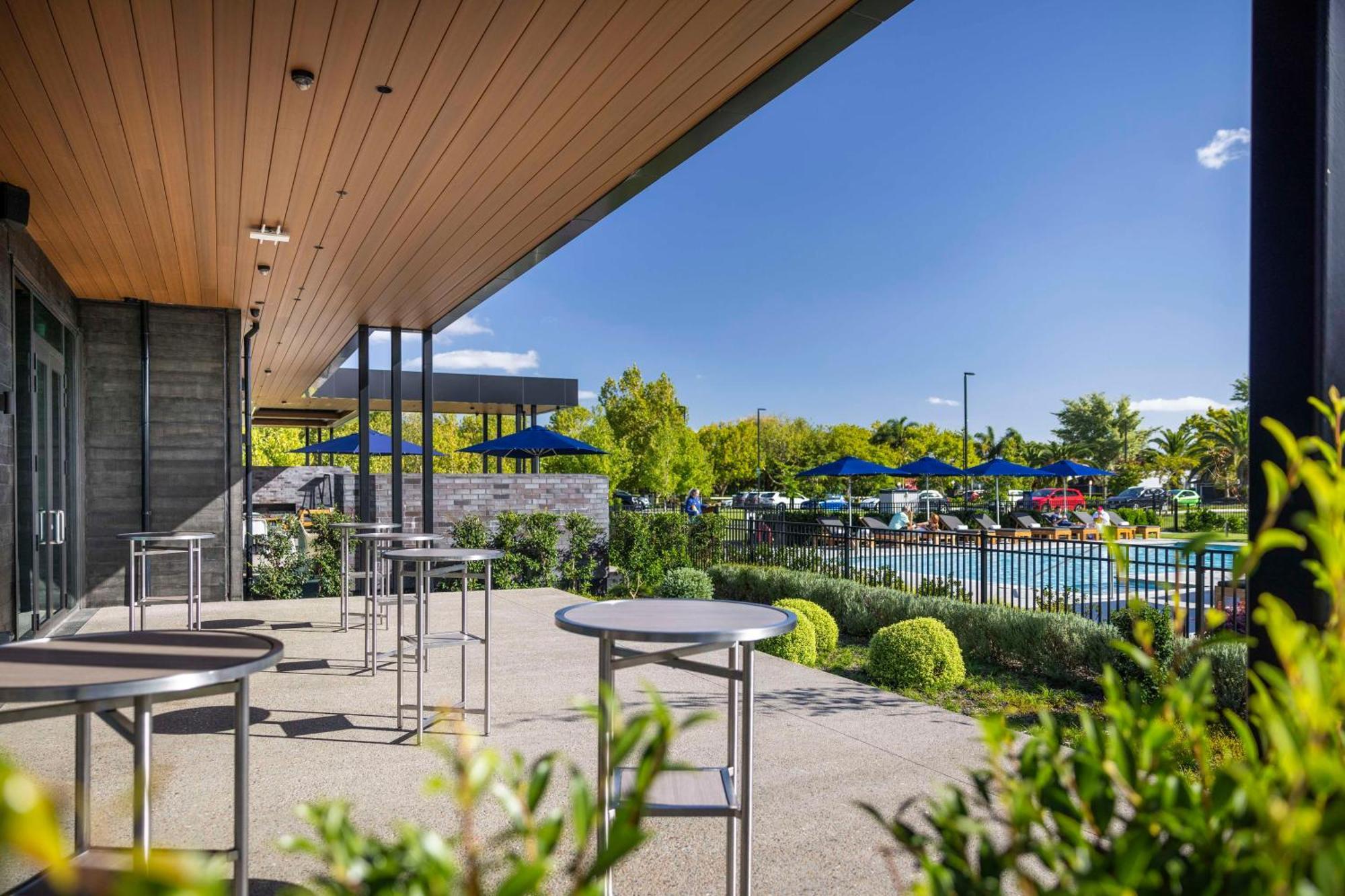 Doubletree By Hilton Auckland Karaka 호텔 외부 사진